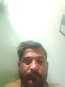 Snapshot of varun2184 chatting on May 3, 9:37 am varun2184 online show from May 3, 9:37 am