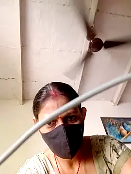 Sexyy Bhabhi 143 online show from May 16, 10:36 am