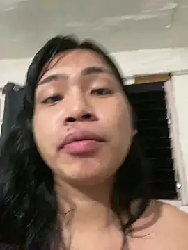 Snapshot of lulueraxxxx chatting on May 13, 1:41 pm lulueraxxxx online show from May 13, 1:41 pm
