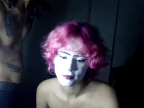 Snapshot of Gasby_8 chatting on April 27, 11:14 pm Gasby 8 online show from April 27, 11:14 pm