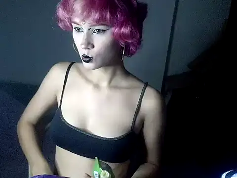 Snapshot of Gasby_8 chatting on May 2, 1:32 am Gasby 8 online show from May 2, 1:32 am