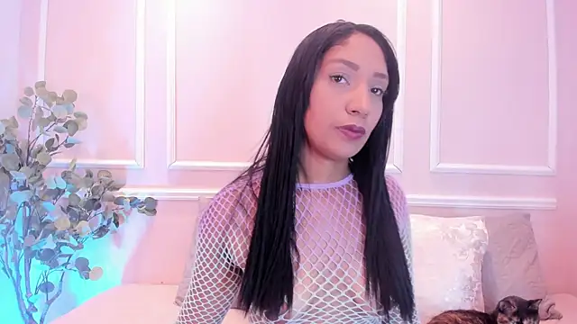 maia lion online show from June 29, 5:13 pm