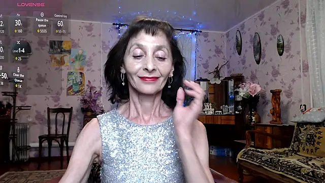 Snapshot of Shooting-Star- chatting on May 25, 6:47 pm Shooting-Star- online show from May 25, 6:47 pm