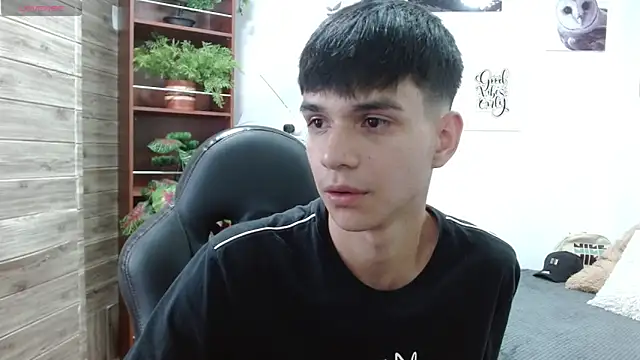 maxim rod online show from April 7, 8:42 pm