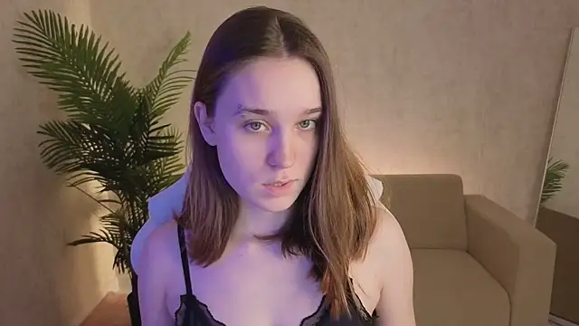 SweetieBlush online show from April 22, 4:26 am
