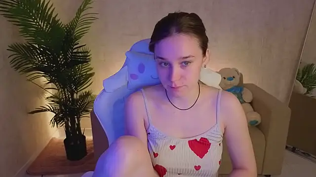 SweetieBlush online show from April 29, 2:48 am