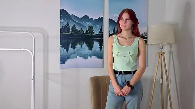 Snapshot of KamSalsa chatting on March 29, 7:19 am KamSalsa online show from March 29, 7:19 am