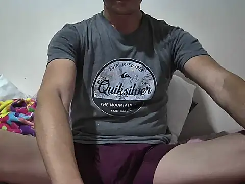 Snapshot of joven322 chatting on June 21, 6:05 am joven322 online show from June 21, 6:05 am