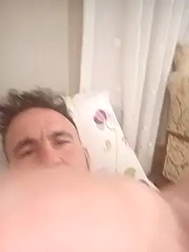 Snapshot of arda096 chatting on March 29, 8:58 am arda096 online show from March 29, 8:58 am