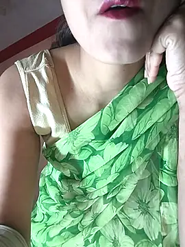 Curvy Sanaya online show from April 22, 7:26 pm
