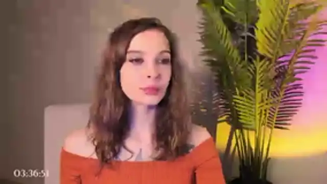 Snapshot of Mashulya_dream chatting on April 6, 10:33 pm Mashulya dream online show from April 6, 10:33 pm