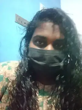 Snapshot of Anisha_love1 chatting on June 19, 2:32 pm Anisha love1 online show from June 19, 2:32 pm