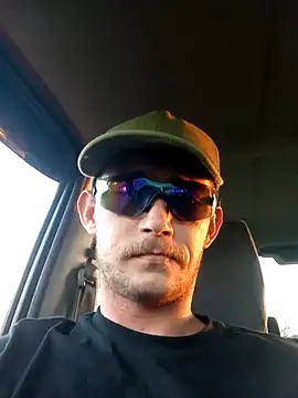 ekslus247 online show from April 8, 3:45 pm