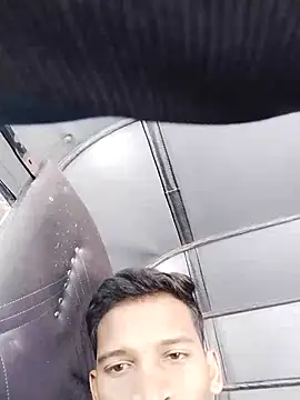 RealBigDickBoy online show from April 13, 9:15 am