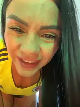 Snapshot of SofiParma chatting on June 11, 7:12 pm SofiParma online show from June 11, 7:12 pm