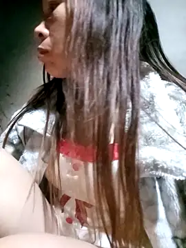 Snapshot of Vily-lonely chatting on May 2, 11:59 am Vily-lonely online show from May 2, 11:59 am