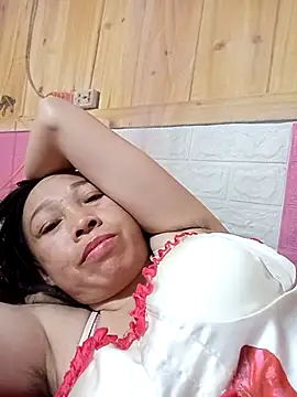 Snapshot of Vily-lonely chatting on May 10, 10:15 pm Vily-lonely online show from May 10, 10:15 pm