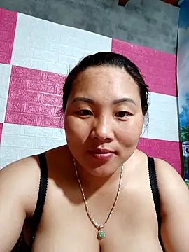 --Miranma-- online show from April 2, 10:24 am