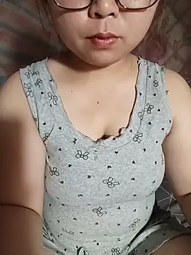 jas-cutle online show from May 19, 1:44 am