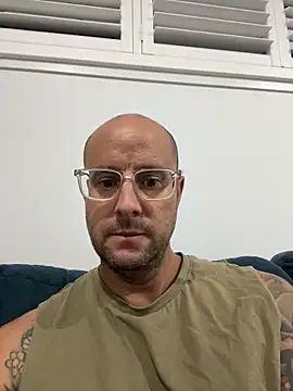 Snapshot of Dmakatak79 chatting on March 30, 7:59 pm Dmakatak79 online show from March 30, 7:59 pm