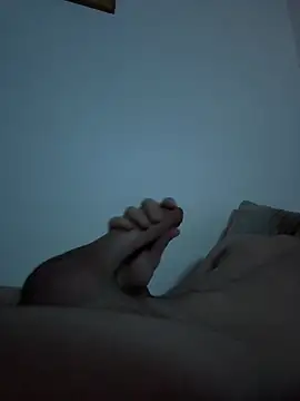 manuelgz42 online show from March 31, 10:15 am