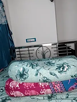 CamGirl Neha online show from May 7, 7:30 pm