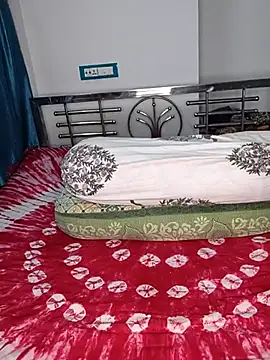 CamGirl Neha online show from May 25, 11:00 pm