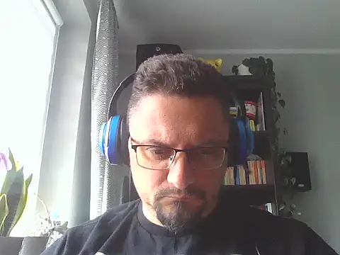 Snapshot of 19cmSlave chatting on May 14, 7:26 am 19cmSlave online show from May 14, 7:26 am