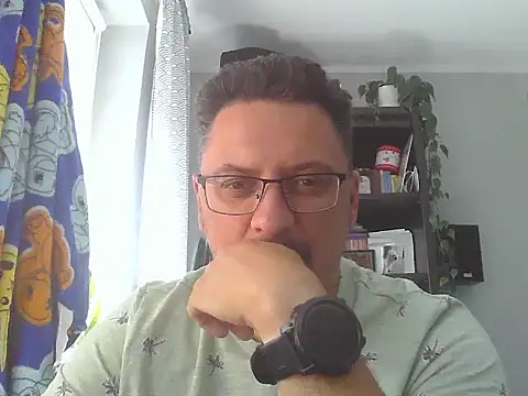 19cmSlave online show from July 17, 9:05 am