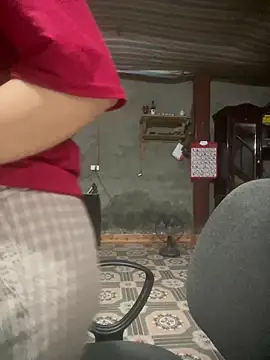 Snapshot of LINSA-0269 chatting on June 18, 12:22 am LINSA-0269 online show from June 18, 12:22 am