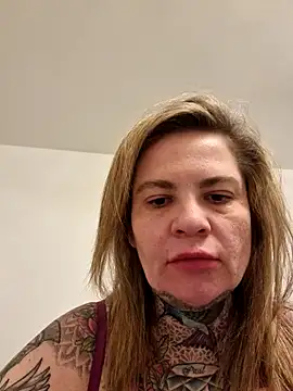 Snapshot of ellarealbrazilian chatting on March 31, 8:31 pm ellarealbrazilian online show from March 31, 8:31 pm