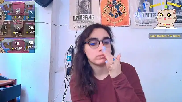 Ellaa honey online show from May 23, 2:43 pm