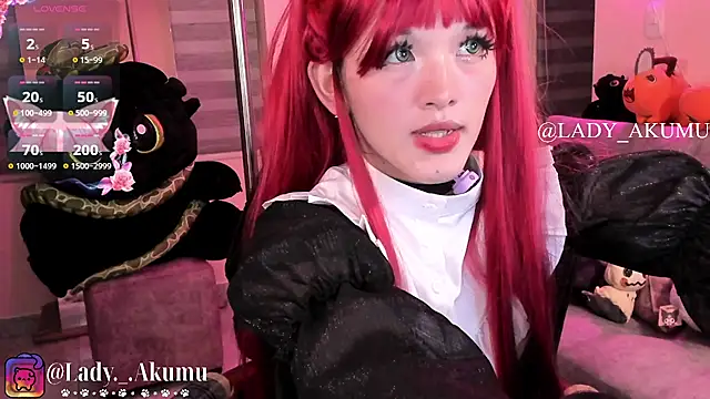 Snapshot of LadyAkumu chatting on July 9, 1:09 am LadyAkumu online show from July 9, 1:09 am