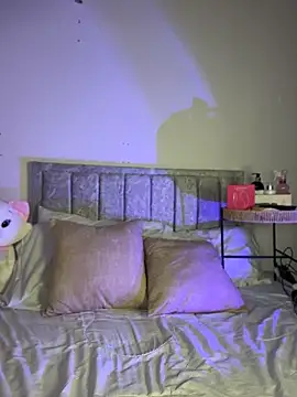 helenarouse online show from May 19, 4:24 pm