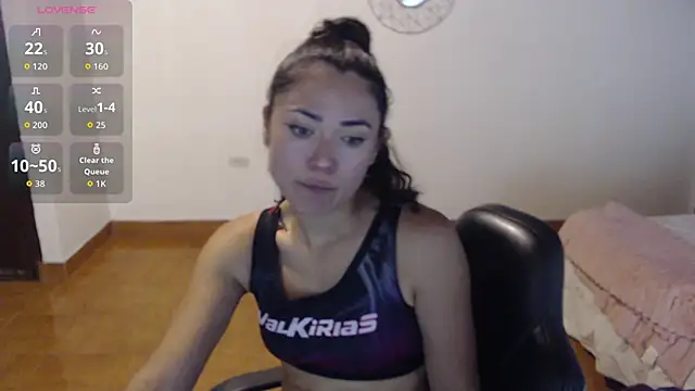 Snapshot of FreyaRouge chatting on May 9, 7:08 pm FreyaRouge online show from May 9, 7:08 pm