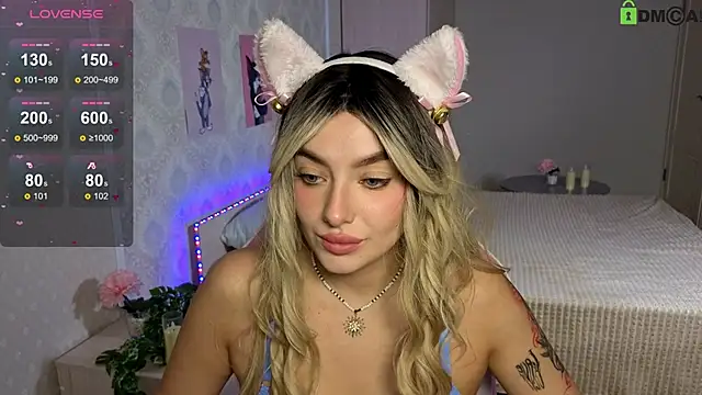 Emily Bloom 119 online show from May 8, 8:08 am