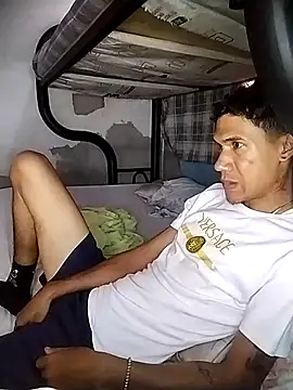 Athenas 23CM online show from April 3, 7:23 pm