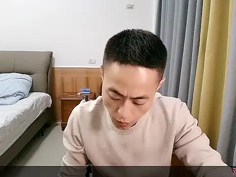Snapshot of davidboys chatting on May 2, 4:01 pm davidboys online show from May 2, 4:01 pm