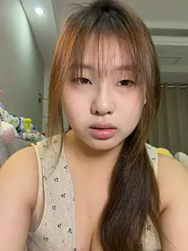 Snapshot of xx132546 chatting on May 8, 12:54 pm xx132546 online show from May 8, 12:54 pm