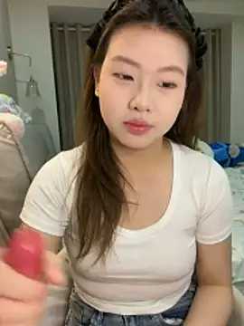 Snapshot of xx132546 chatting on May 21, 3:08 pm xx132546 online show from May 21, 3:08 pm