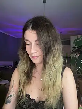 Snapshot of Rita_Tease chatting on July 7, 7:07 pm Rita Tease online show from July 7, 7:07 pm