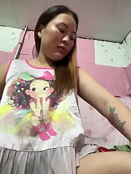 Snapshot of Lina-Naughty chatting on April 19, 5:51 am Lina-Naughty online show from April 19, 5:51 am