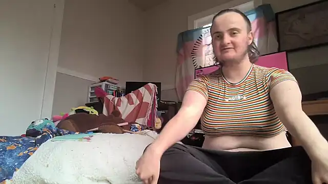 Snapshot of knottyn3bulara chatting on April 14, 7:31 pm knottyn3bulara online show from April 14, 7:31 pm