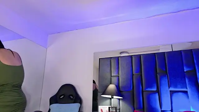 Veronica Nasty  online show from May 19, 7:20 pm
