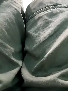 yourdreamman007  online show from April 5, 5:43 pm