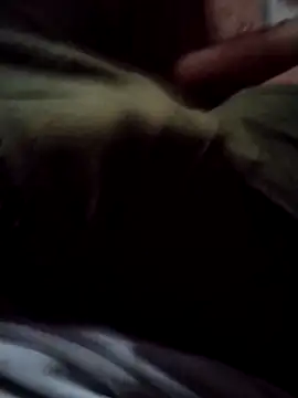 Snapshot of Daddy_004__ chatting on April 4, 1:37 am Daddy 004 online show from April 4, 1:37 am