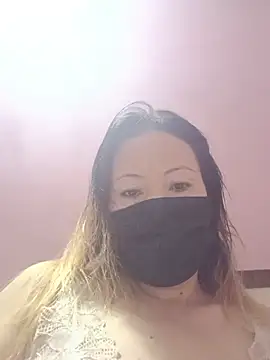 Snapshot of Bristy_BigBoobs chatting on July 10, 4:28 am Bristy BigBoobs online show from July 10, 4:28 am