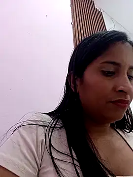 SofiaMendez1  online show from April 16, 9:50 pm