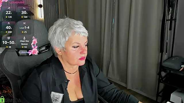 Linda Zef1r online show from May 7, 1:00 am