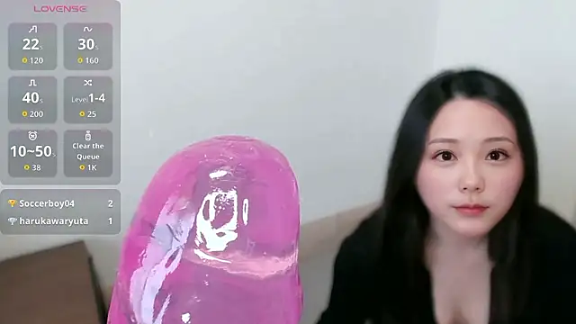 wnwnwn11 online show from April 18, 6:06 am